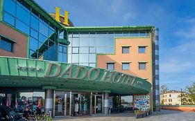 Dado Hotel International